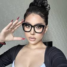 Elena M.